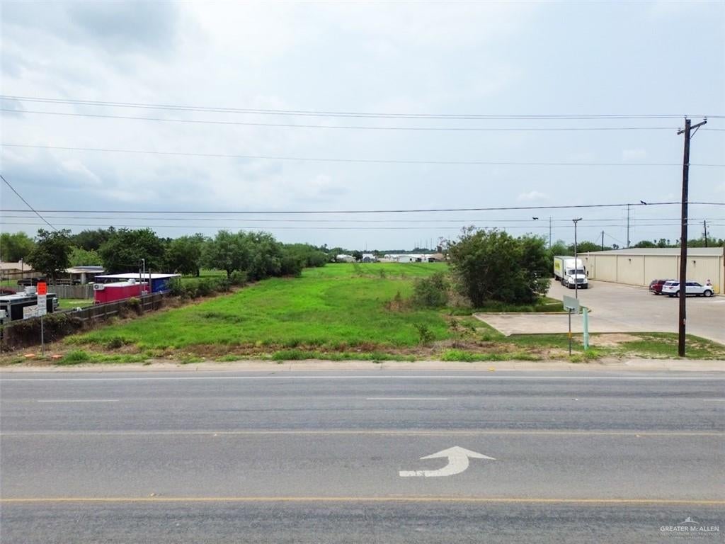 735 W US Highway Business 83