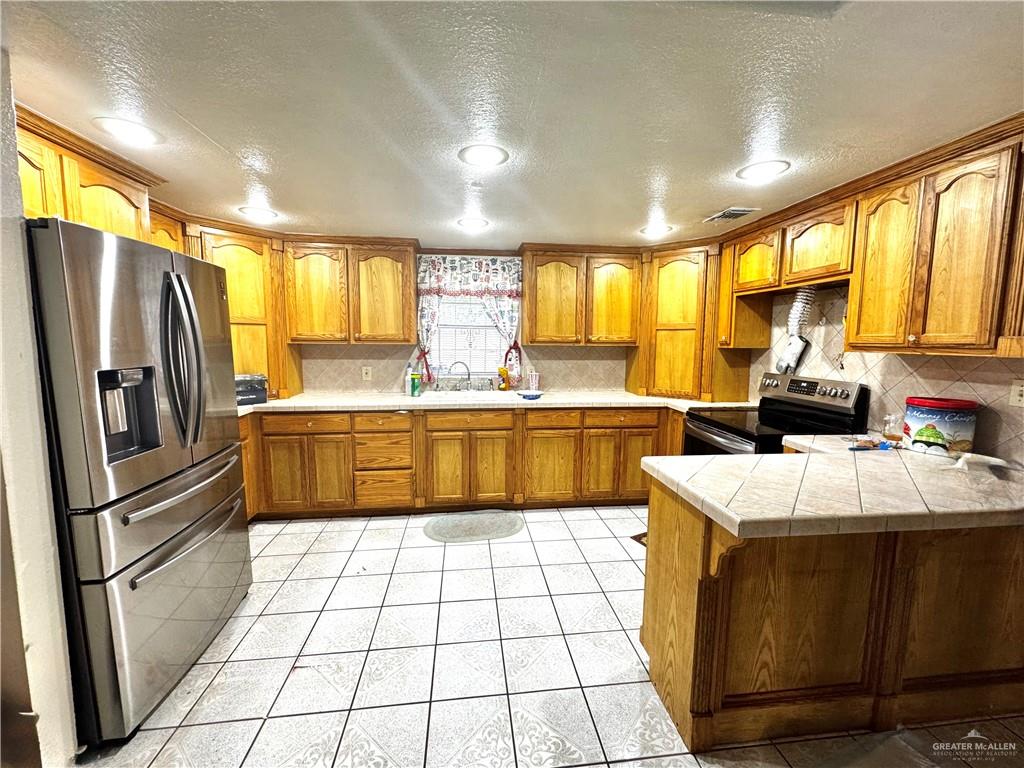 2724 La Villita Street, Brownsville, Texas image 3