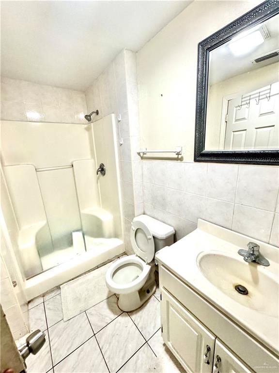2724 La Villita Street, Brownsville, Texas image 10