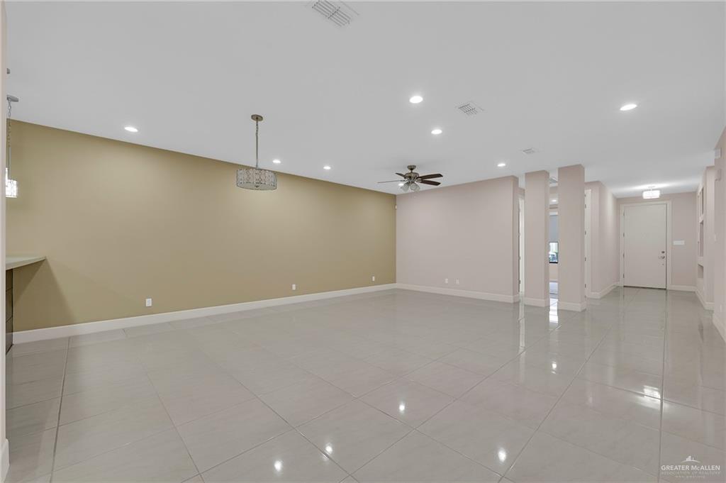 1425 Ozark Avenue, McAllen, Texas image 8