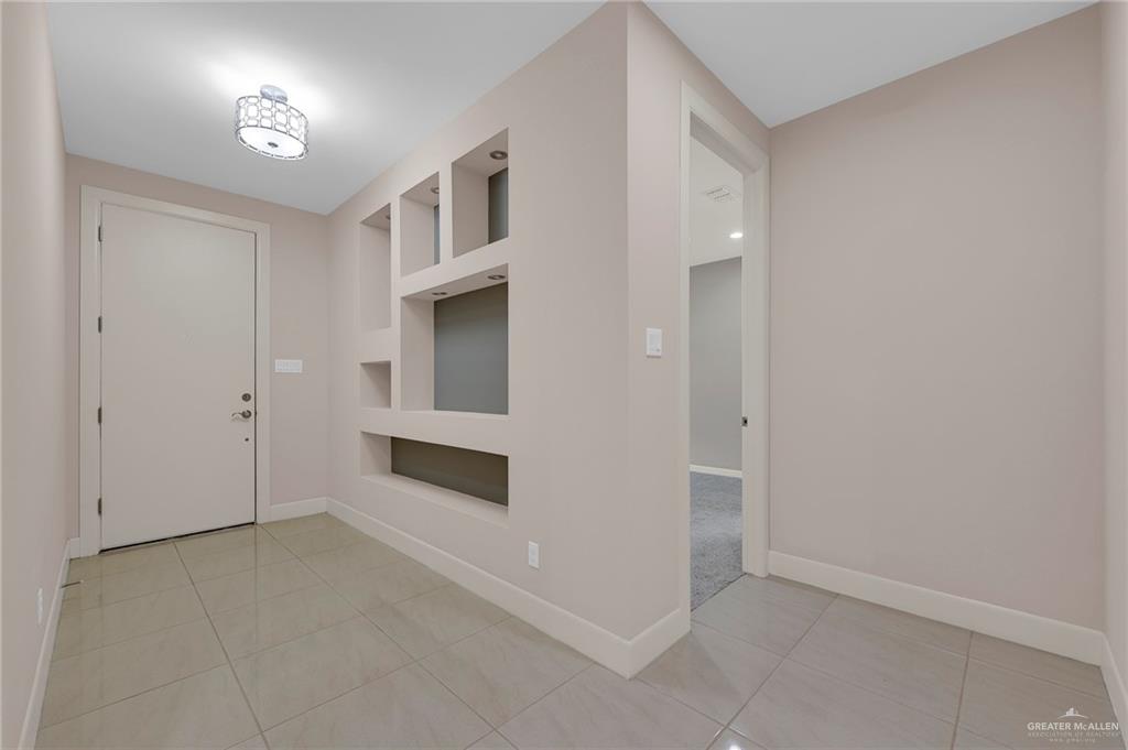 1425 Ozark Avenue, McAllen, Texas image 3