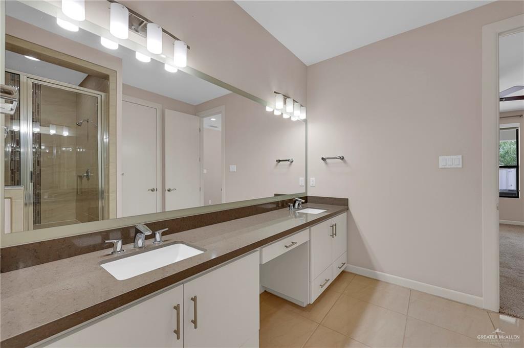 1425 Ozark Avenue, McAllen, Texas image 14