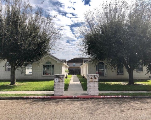 Apartment For Rent - 816 N Cross Lane #1<br/> Edinburg, TX 78541