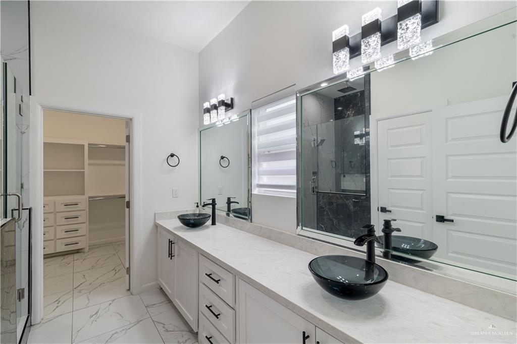 5519 N Chula Vista Street, Pharr, Texas image 8