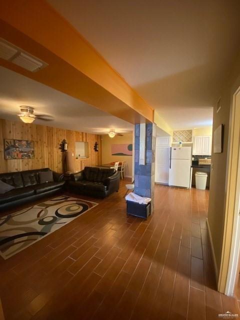129 E Esperanza Street