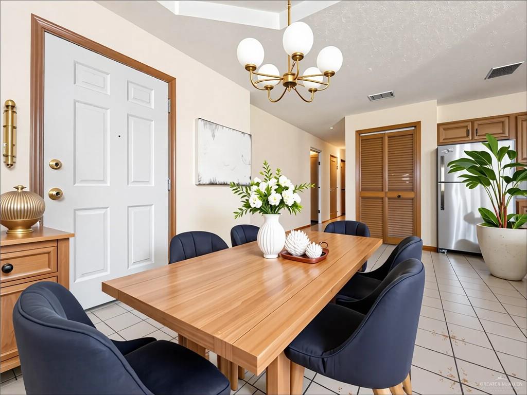 1001 N Garcia Street, Roma, Texas image 3