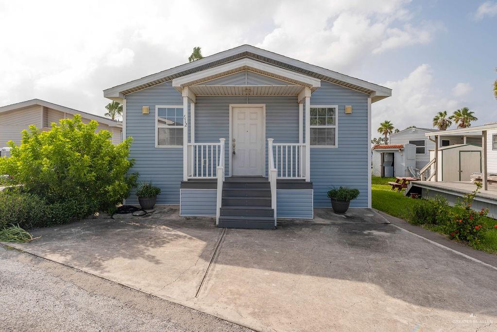 612 Sand Dollar Drive, Port Isabel, Texas image 1