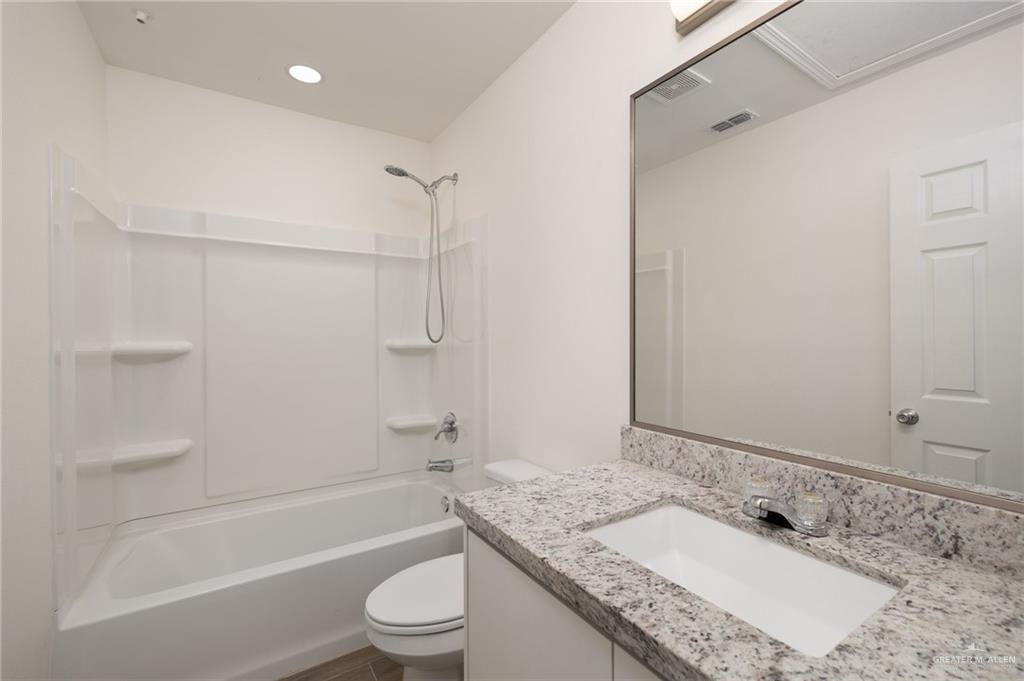 1615 W B Street, Mission, Texas image 10
