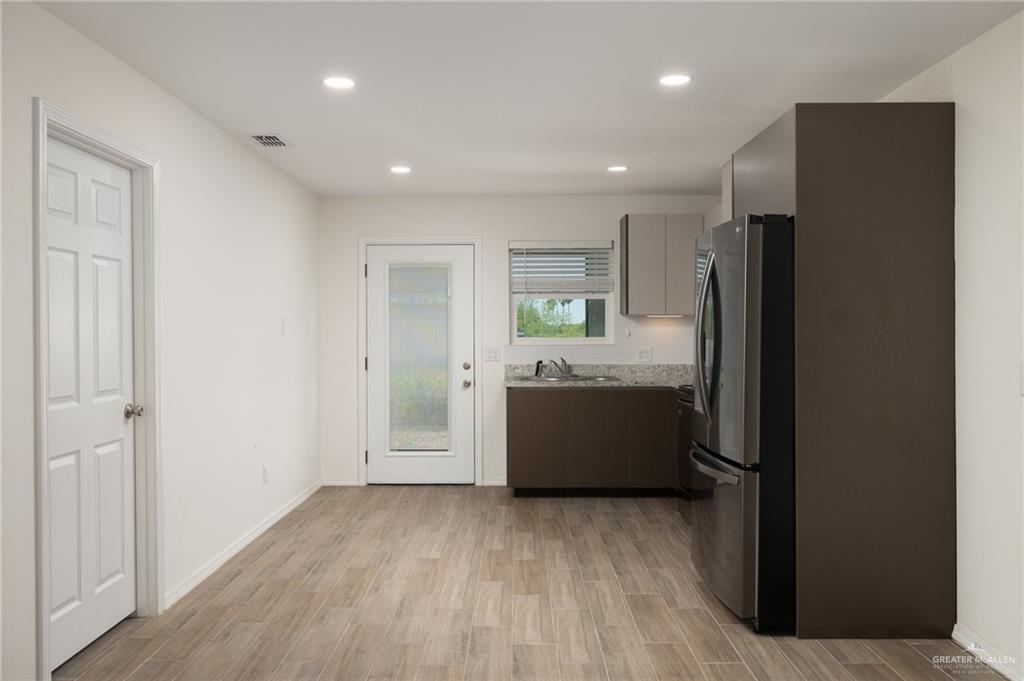 1615 W B Street, Mission, Texas image 4