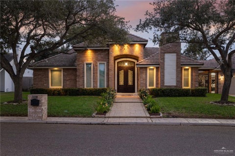 Townhouse For Sale - 809 Rio Grande Drive<br/> Mission, TX 78572