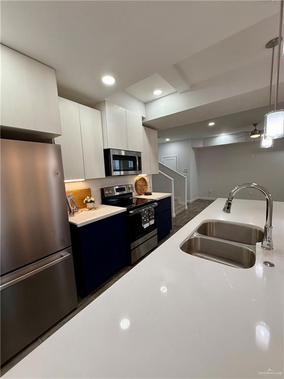 2010 Cassandra Street, Mission, Texas image 7