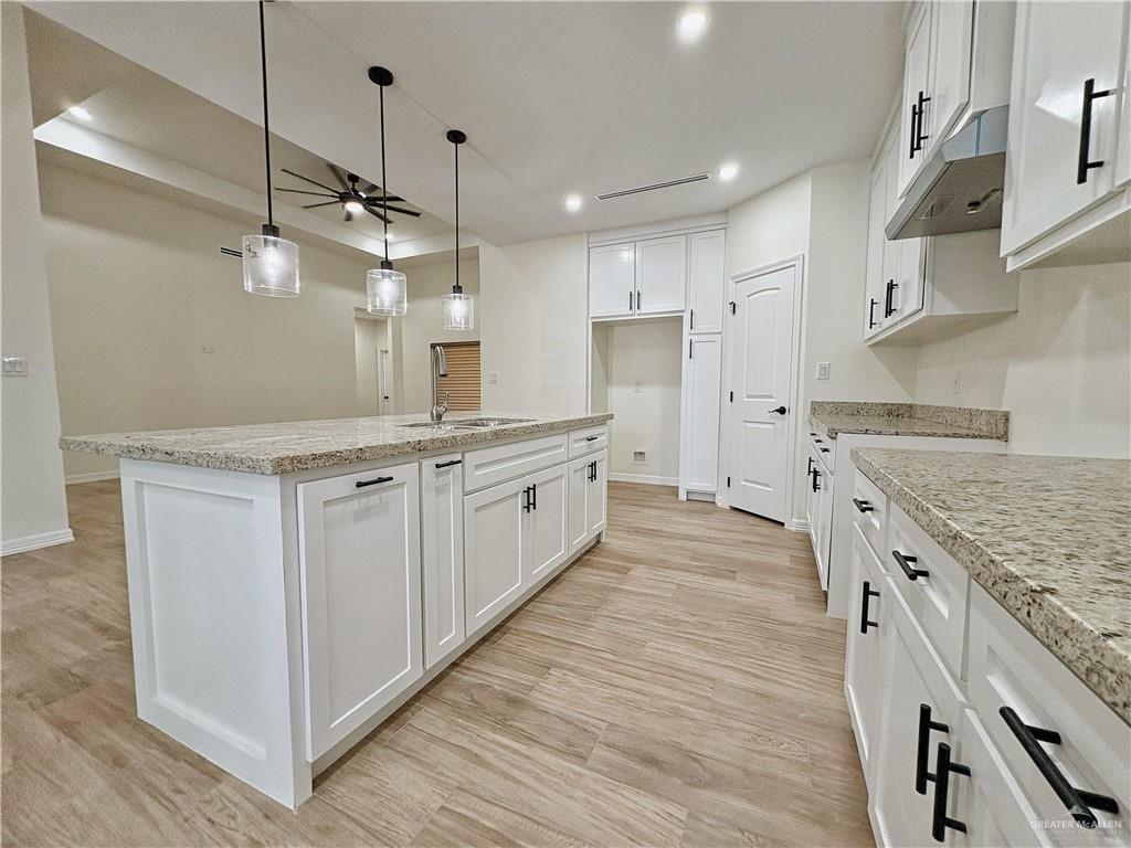 140 Willow Circle, Harlingen, Texas image 9