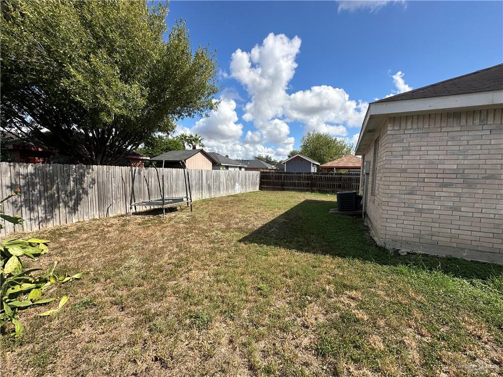 3813 Conners Drive, Weslaco, Texas image 20