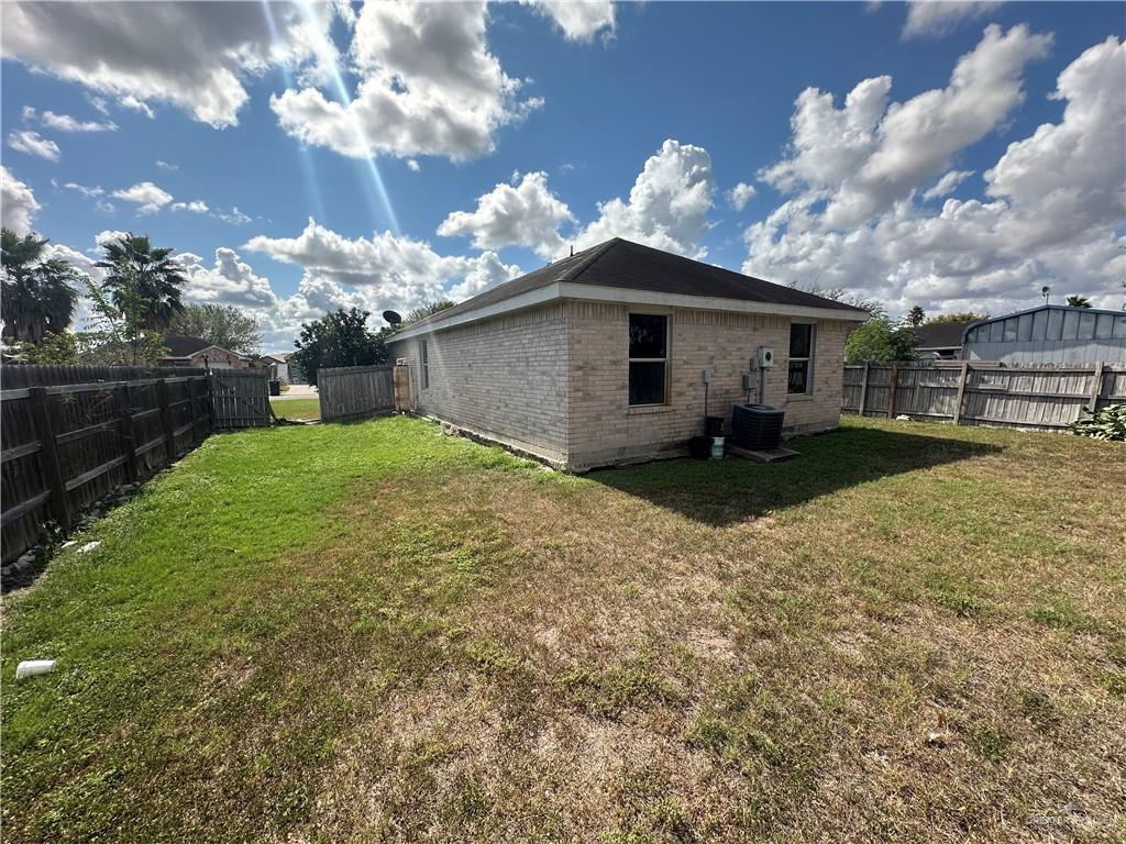 3813 Conners Drive, Weslaco, Texas image 19