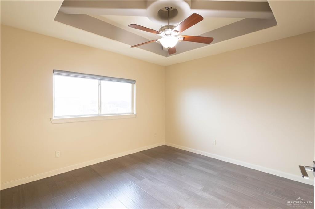 2410 W Vancouver Avenue, Edinburg, Texas image 25