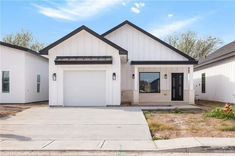 Photo of 719 W 25th Street, Mission, TX 78572 (MLS # 497638)