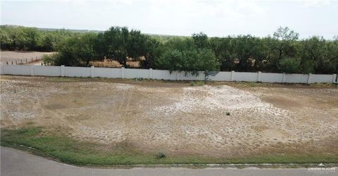 Apartment For Sale - 311 River Wood Street<br/> Rio Grande City, TX 78582