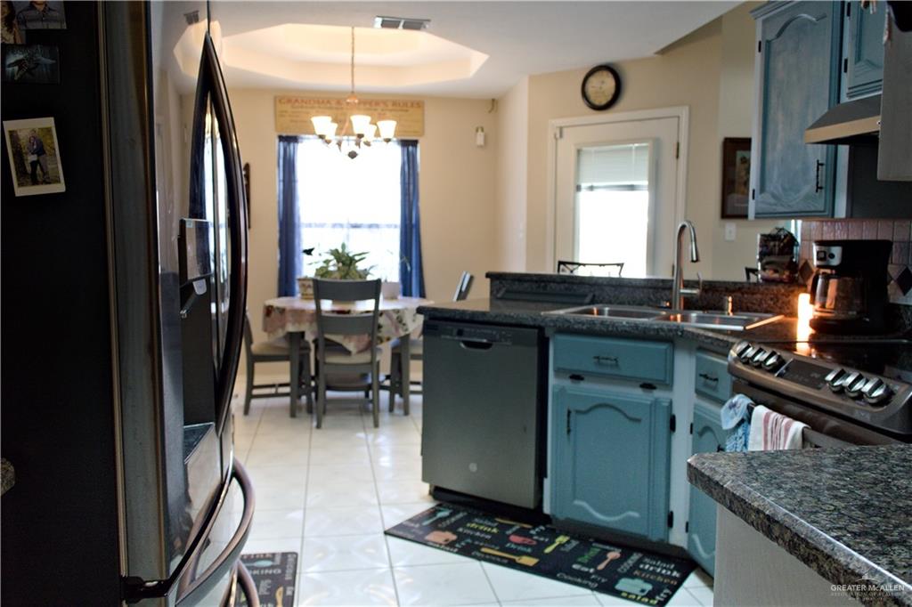 2222 Morning Lane, Mission, Texas image 7