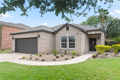 Homes For Sale - 2014 Linsay Boulevard<br/> Edinburg, TX 78539
