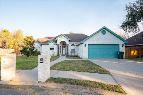 Homes For Rent - 2212 Lilly Cove<br/> Hidalgo County, Mission, TX 78572