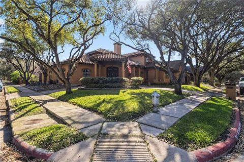 Photo of 301 Cardinal Avenue, McAllen, TX 78504 (MLS # 498248)