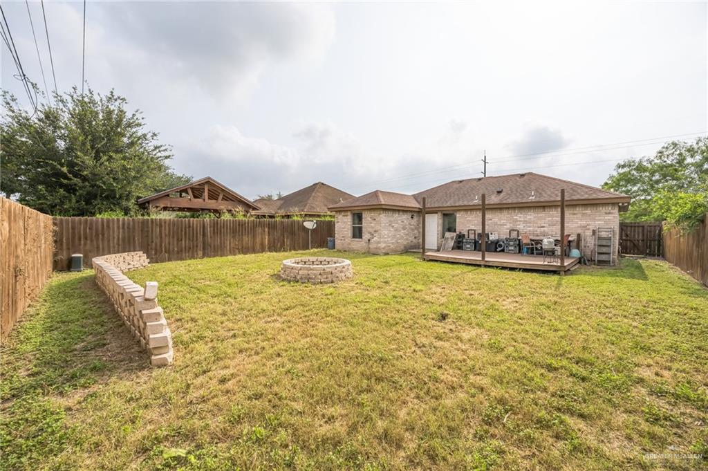 612 Valencia Lane, Brownsville, Texas image 29
