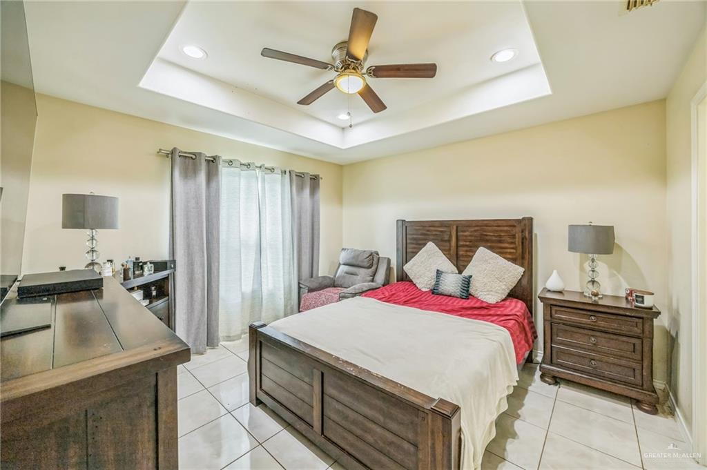 612 Valencia Lane, Brownsville, Texas image 21