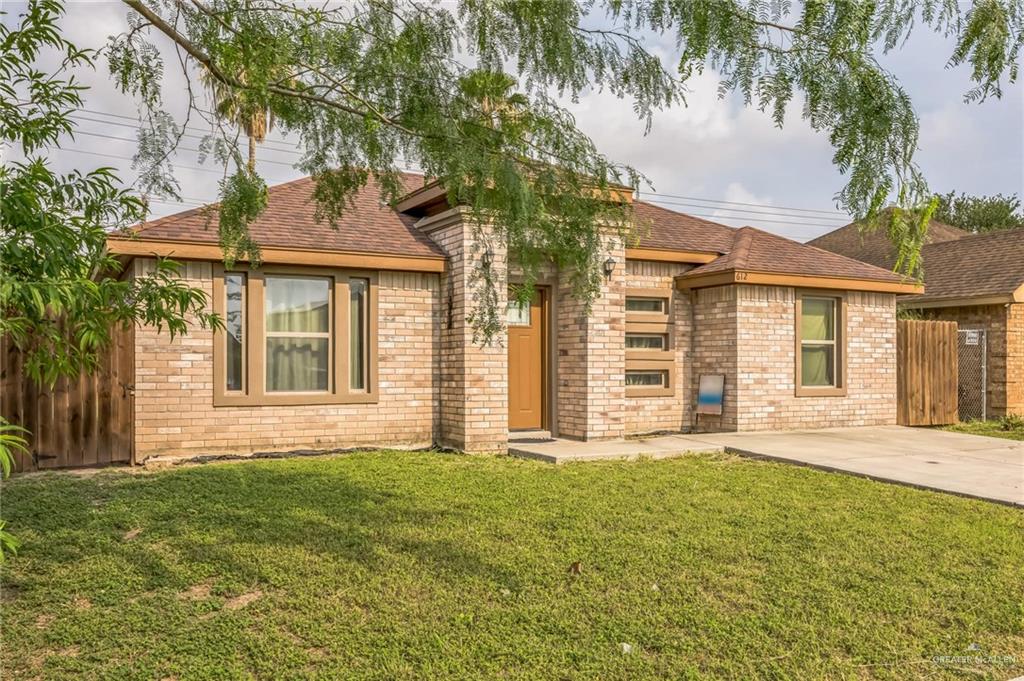 612 Valencia Lane, Brownsville, Texas image 2