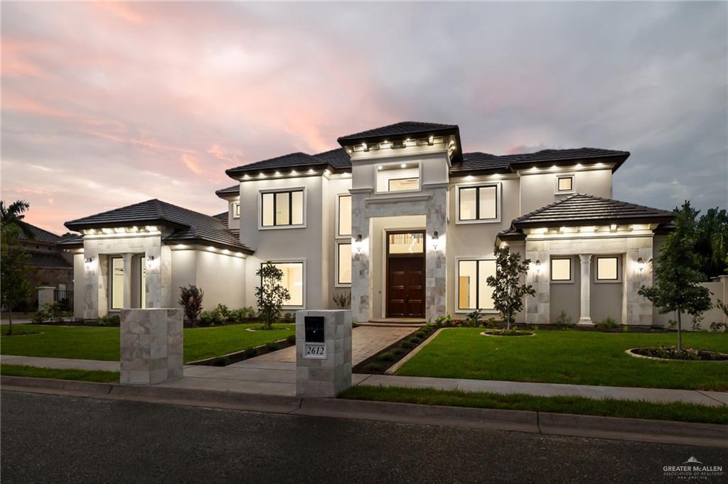 2612 Denton Creek Avenue