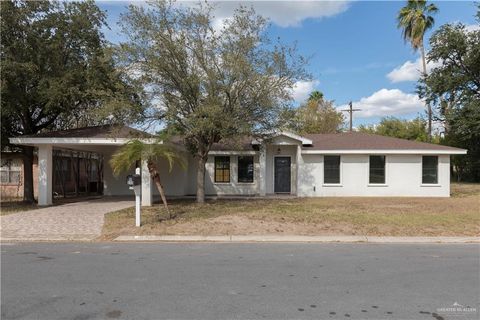 Photo of 608 Upas Avenue, McAllen, TX 78501 (MLS # 487127)