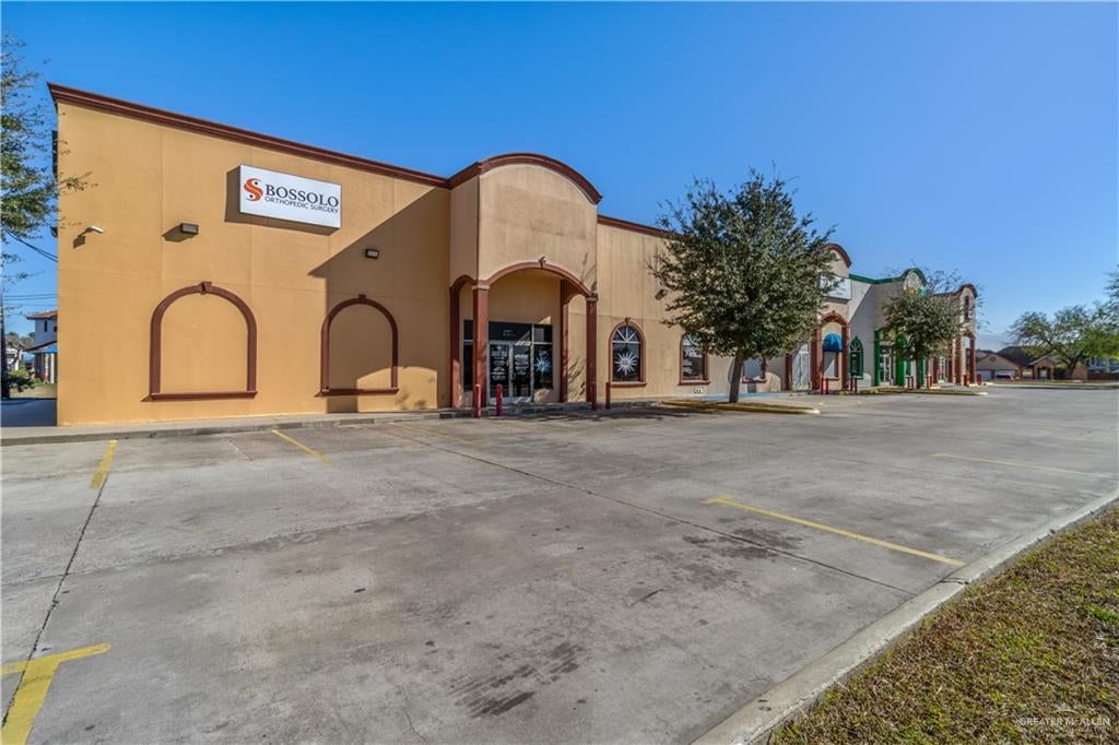 800 E Alton Gloor Boulevard