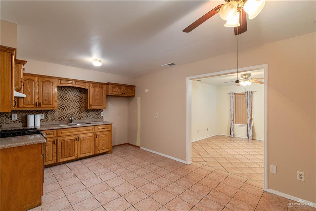 2512 Dallas Avenue, McAllen, Texas image 3