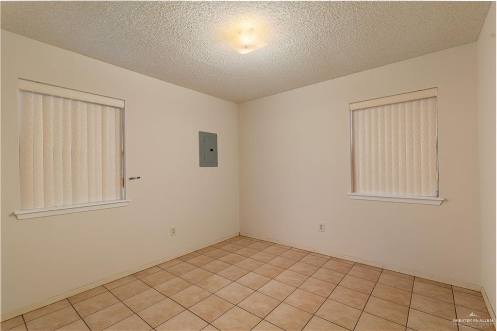2512 Dallas Avenue, McAllen, Texas image 10
