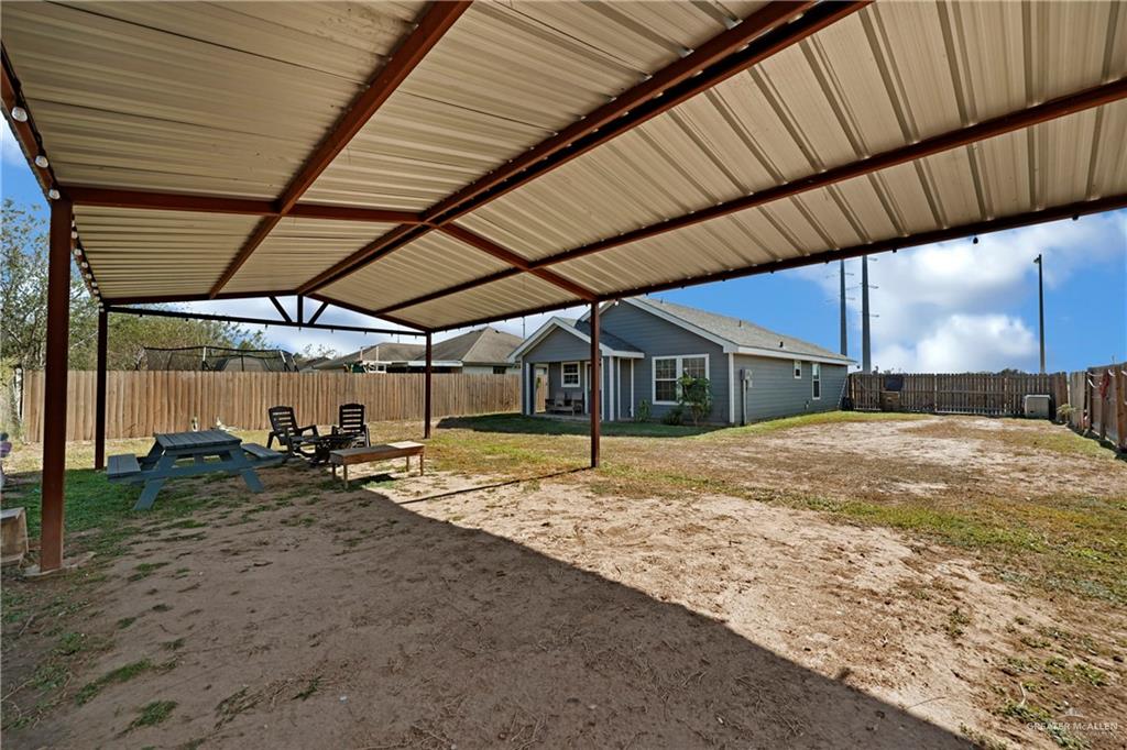 720 Reyes Street, Donna, Texas image 17