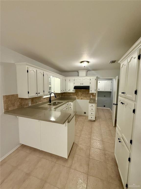 2208 Victoria Street, Hidalgo, Texas image 2