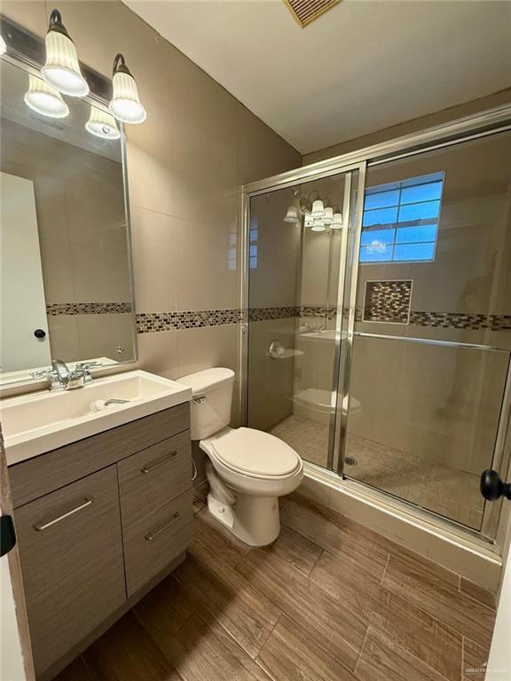 2208 Victoria Street, Hidalgo, Texas image 16