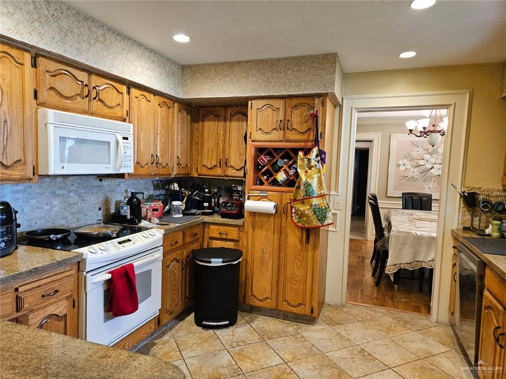 2709 Palmer Drive, Pharr, Texas image 23