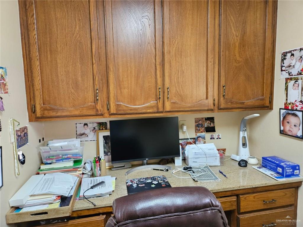 2709 Palmer Drive, Pharr, Texas image 31