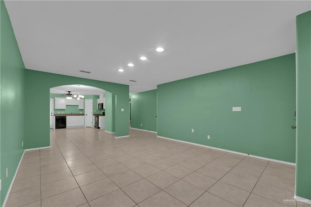 3619 Prestwick Street, Edinburg, South Carolina image 3