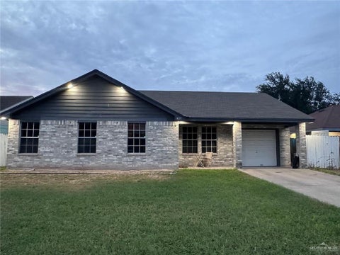 Homes For Rent - 907 E Pebble Drive<br/> Hidalgo County, Mission, TX 78574