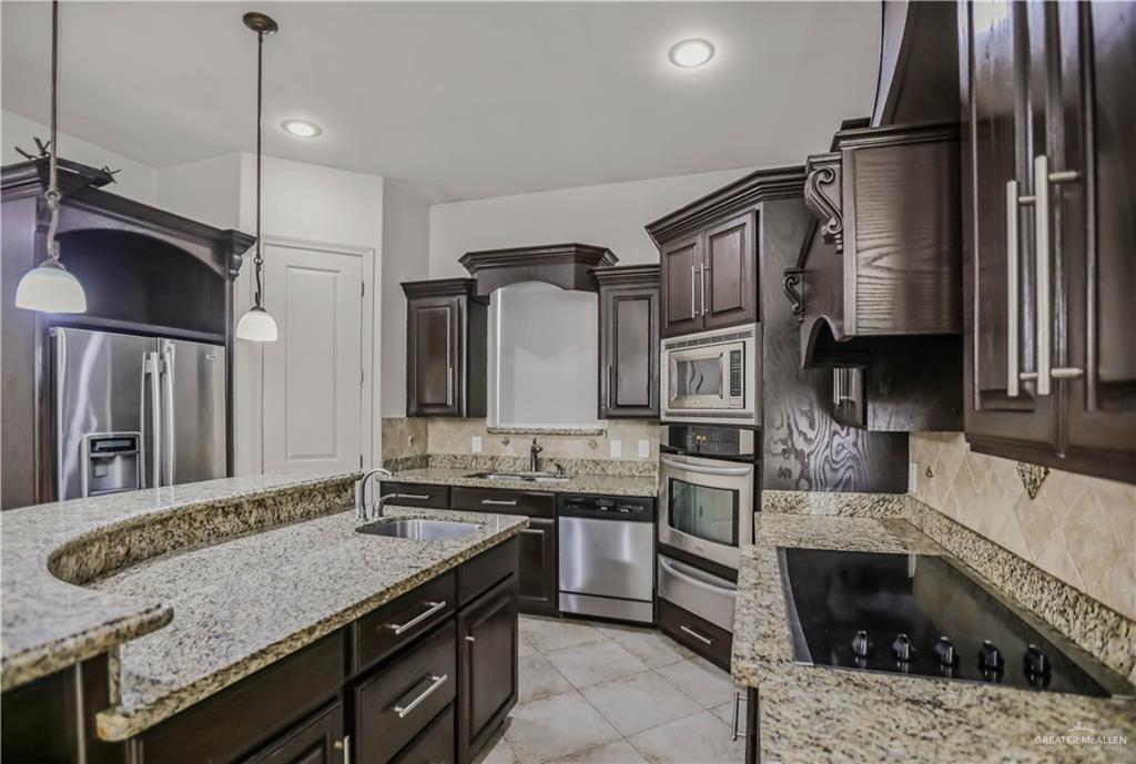 3916 S L Street, McAllen, Texas image 9