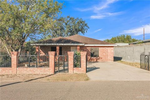 Photo of 537 Benito Street, Rio Grande City, TX 78582 (MLS # 486598)