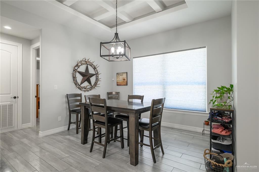 1409 Jocelyn Circle, Harlingen, Texas image 5