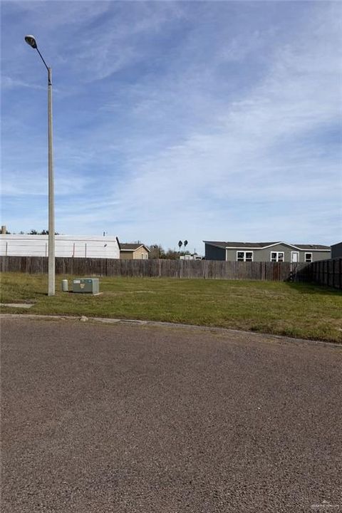 Vacant Land For Sale - 1808 Versailles Drive<br/> San Juan, TX 78589