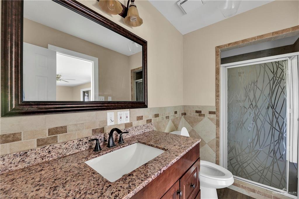 318 E 2nd Avenue, Elsa, Texas image 10