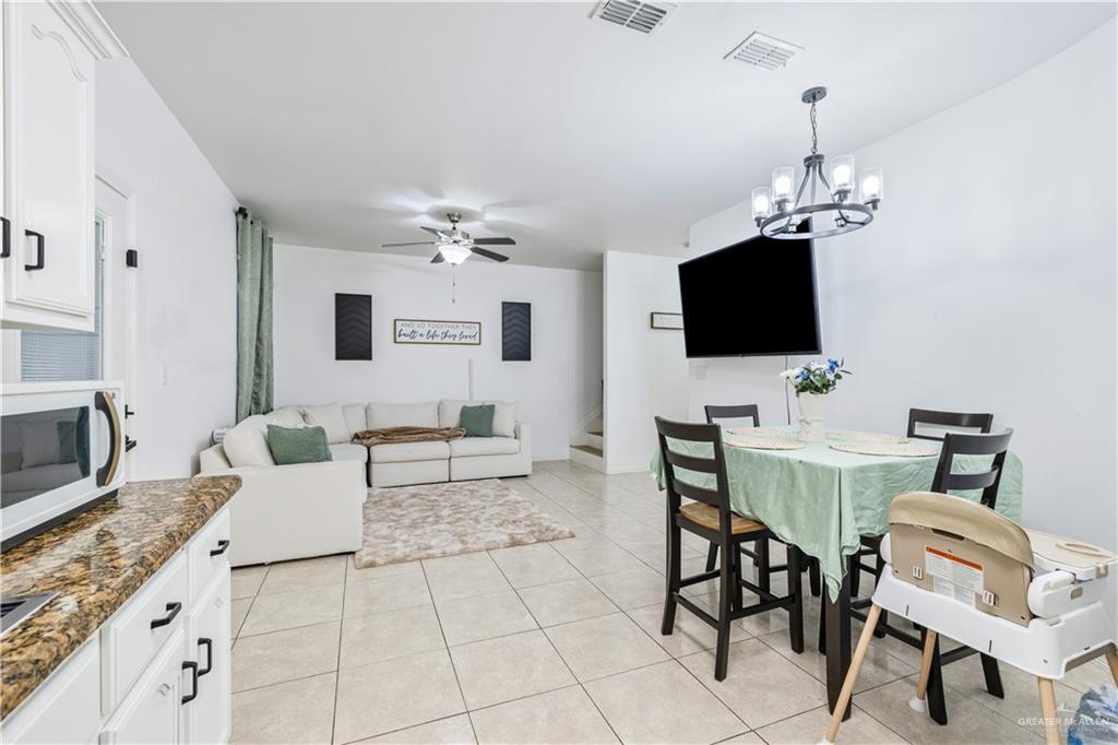 1041 Yellow Hammer Street, Rio Grande City, Texas image 4