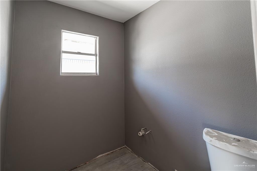 1932 S 32nd Street, McAllen, Texas image 12