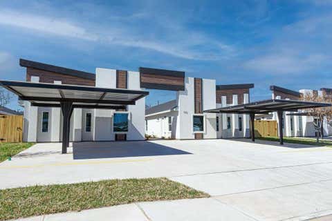 Multifamily For Sale - 405 N Emerald Avenue<br/> Hidalgo County, Edinburg, TX 78541