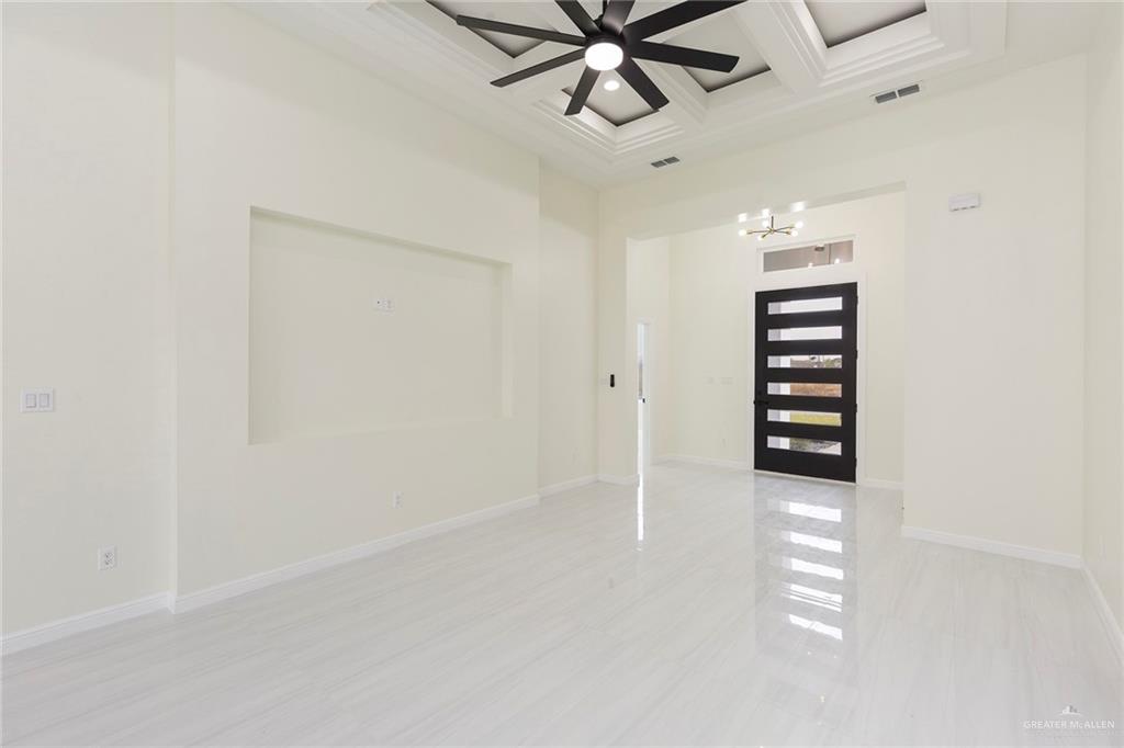 2913 Arboledas Drive, San Juan, Texas image 6