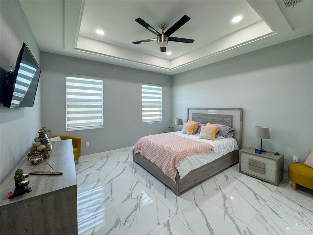 1313 W Dawes Avenue, Alton, Texas image 23